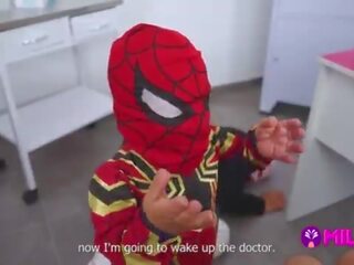 Orang kerdil spider-man defeats clinics thief dan sangat baik maryam menghisap beliau cock&period;&period;&period; hero atau villain&quest;