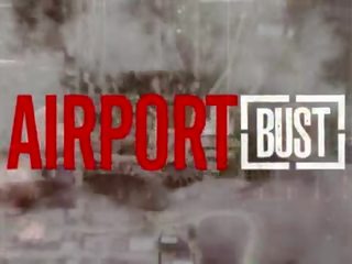 Airportbust - customs sĩ quan blackmails hình xăm thiếu niên